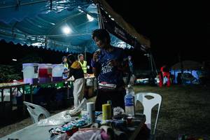 BIB: 
                            <button type="button" onclick="openModal(28154462)" class="btn btn-primary btn-sm float-right btn-popup" data-toggle="modal" data-target=".modal-high-quality">
                        <i class="fas fa-shopping-cart"></i> Add to Cart
                    </button>
                                            <button type="button" onclick="isThisMe(28154462, true)" class="btn btn-success btn-sm float-right btn-popup btn-isme hidden" data-toggle="tooltip" data-placement="bottom" title="นี่คือรูปของคุณใช่ไหม คลิกที่นี่เพื่อเอาเข้าอัลบั้ม">
                        <i class="fas fa-plus"></i> Add to album
                    </button>
                    <button type="button" onclick="isThisMe(28154462, false)" class="btn btn-warning btn-sm float-right btn-popup btn-isnotme hidden">
                        <i class="fas fa-ban"></i> Remove from album
                    </button>